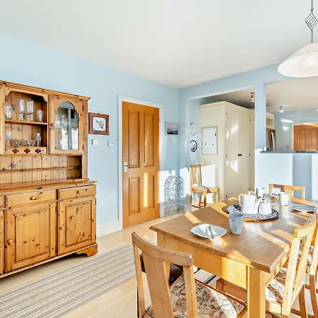 Tatil Evi 5 Bed In Windermere 93302