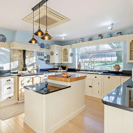 度假居 5 Bed In Windermere 93302 *