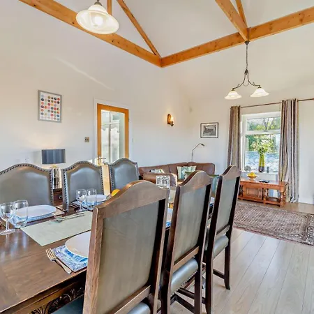 5 Bed In Windermere Oc-93302 Сasa de vacaciones